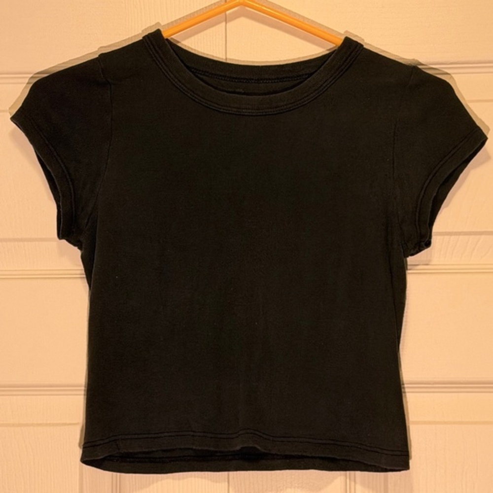 Brandy Melville Cotton Crop Top -Black